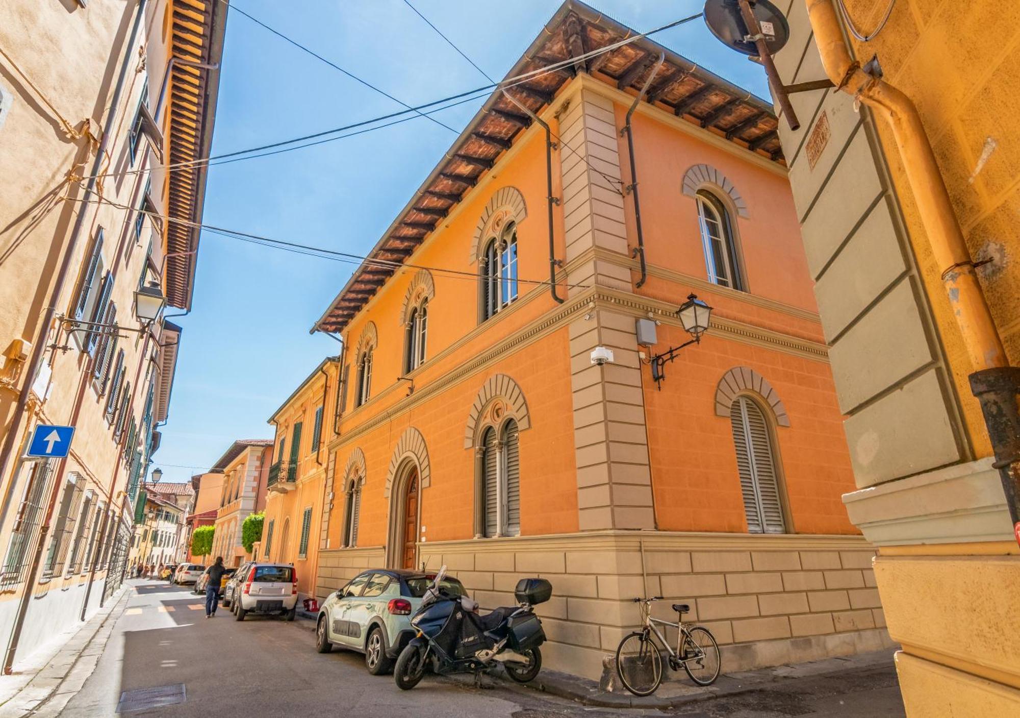 Hostly-san Giuseppe Luxury Apartment-by The Tower *